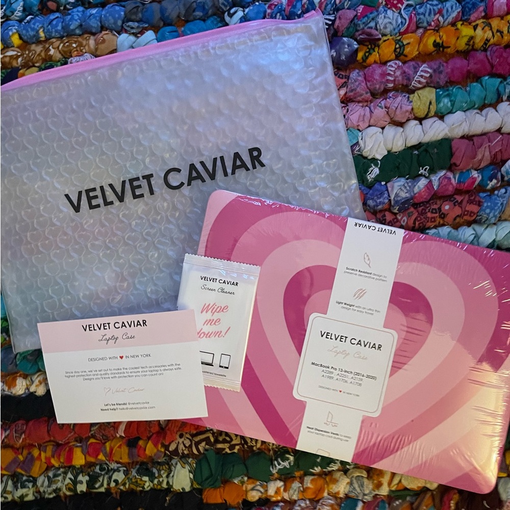 Brand new 13 inch pink sweethearts Velvet Caviar  MacBook pro case ( 2016-2020).